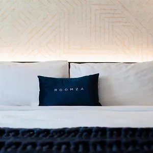 Roomza Times Square At Pestana Cr7 Nova Iorque