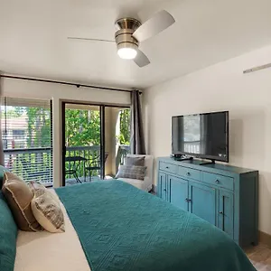 https://topsl-tennis-village-12.hotels-destin.com